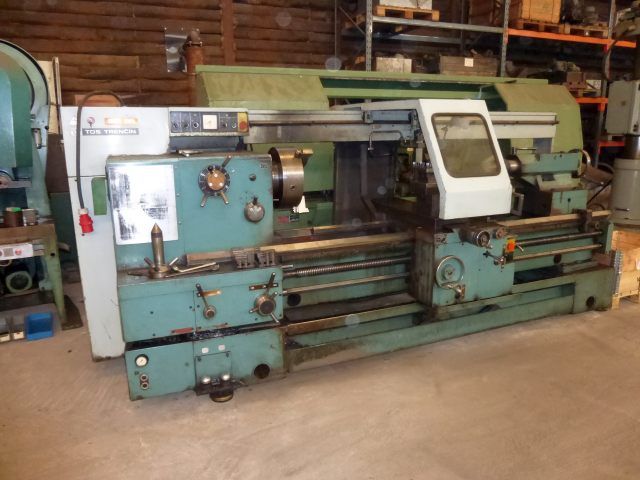 TOS Engine Lathe 1800 rpm SUI 80