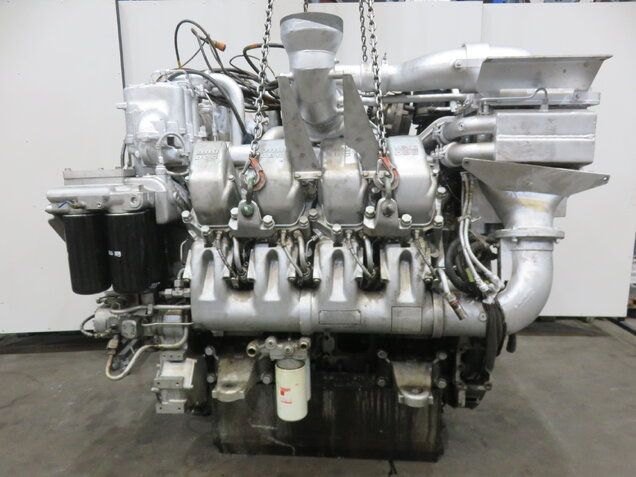 MTU 8V-4000 Diesel Engine