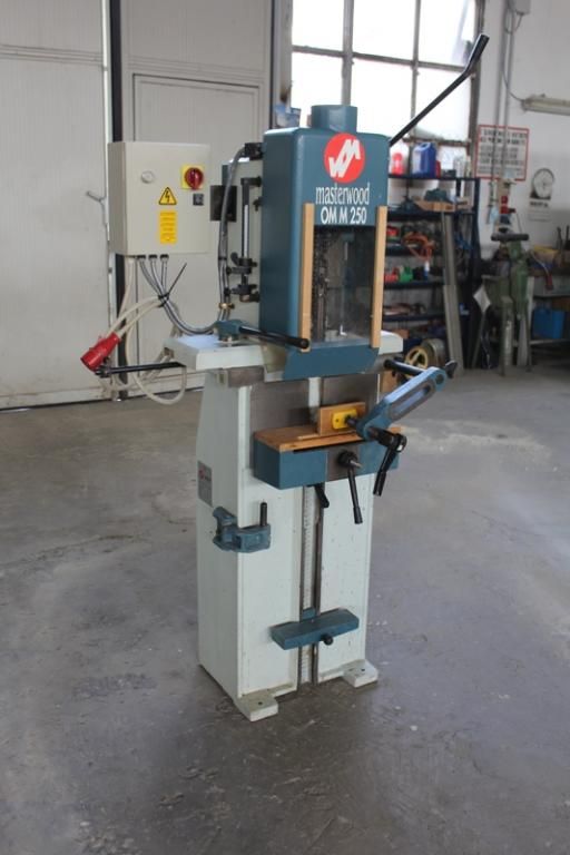 Masterwood OMM 250 Chain mortiser