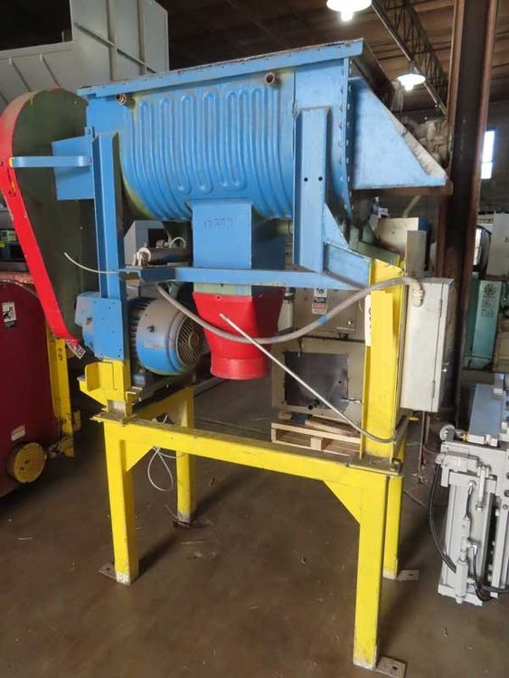 Paddle Mixer 5 Cubic Foot Capacity