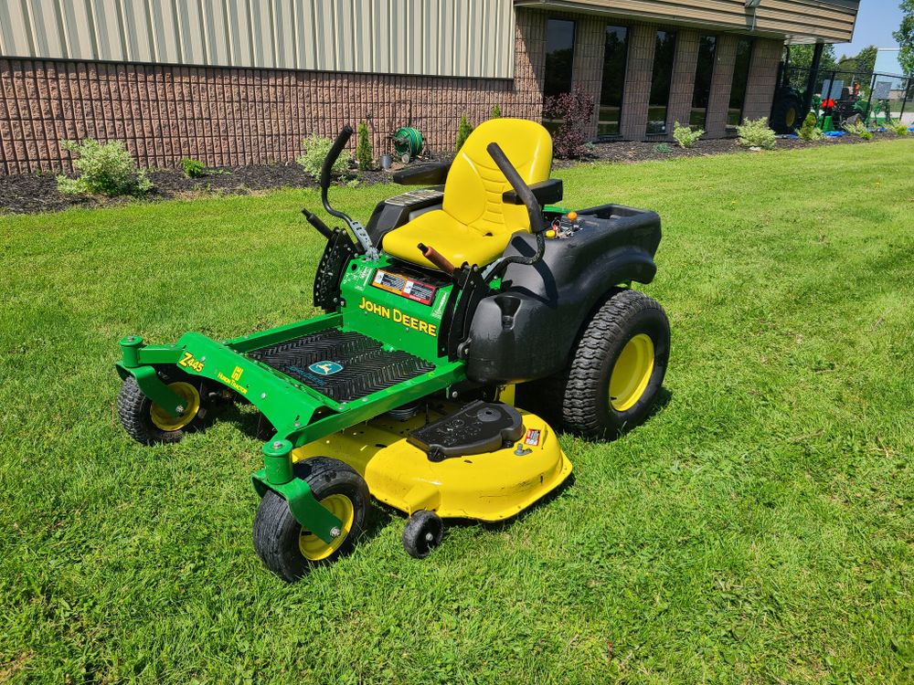 John Deere Z445