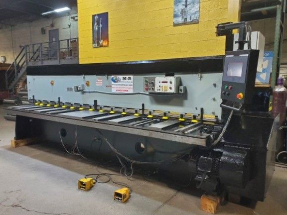 Amada M-4065