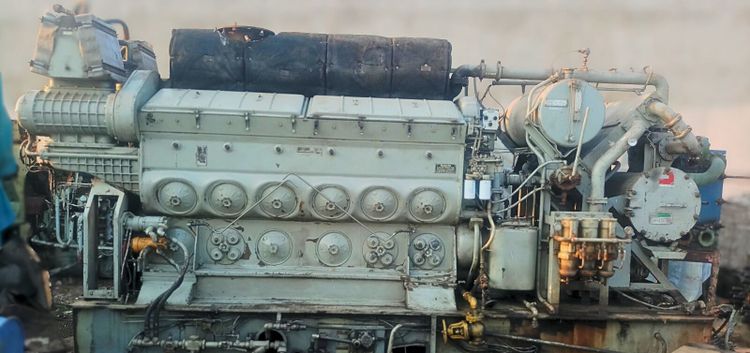 12 645 E6 Locomotive engine