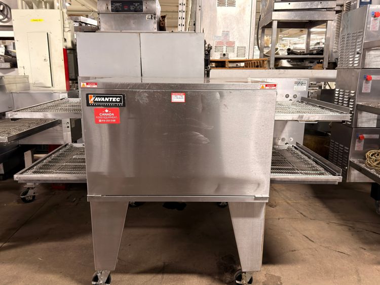 Avantec Conveyor pizza oven
