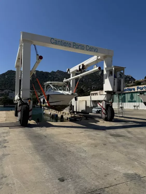DE NICOLA boat hoist 40 ton