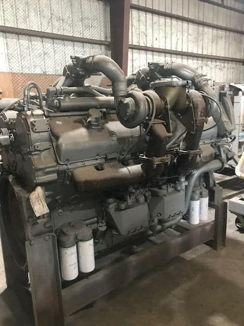 Detroit 8V149TI Diesel Engine