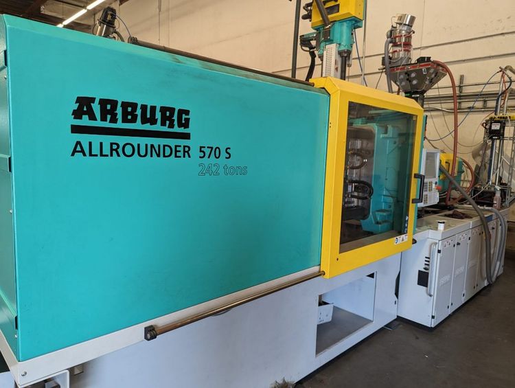 Arburg 570S 2200-800/100 225 T