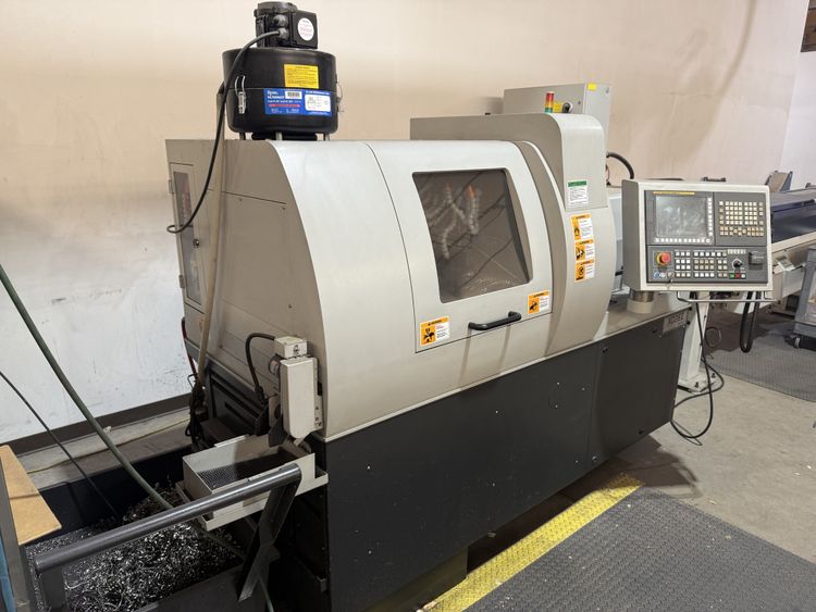Hanwha Fanuc Series 32i-B 8,000 RPM XD26II 5 Axis