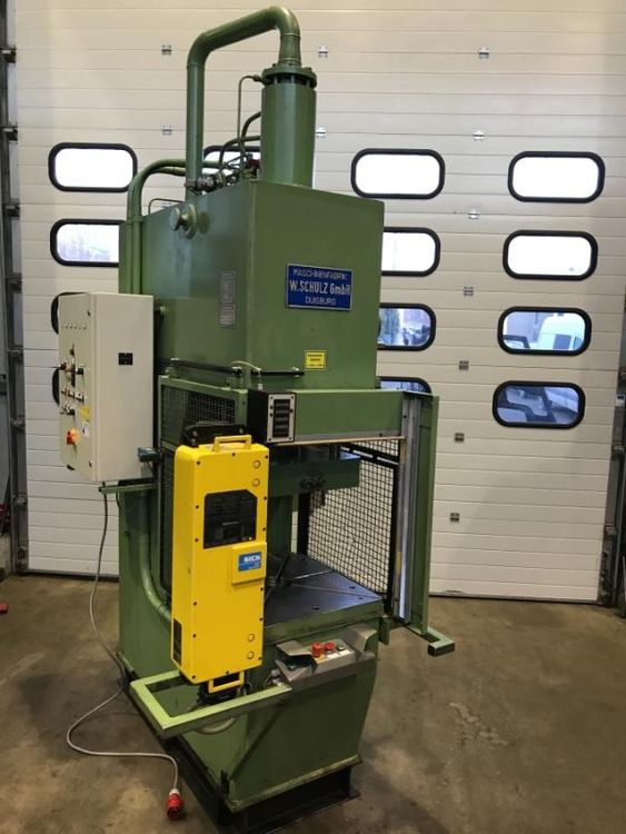 Schulz SES 250 25 tons
