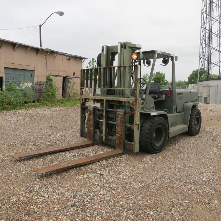 Hyster H155XL 15,500 lb.