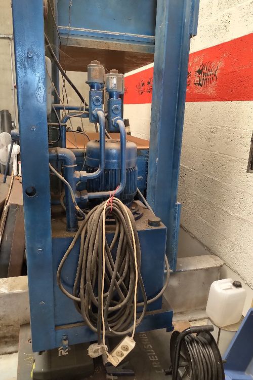 OTT 300 K 120  Hydraulic heating press