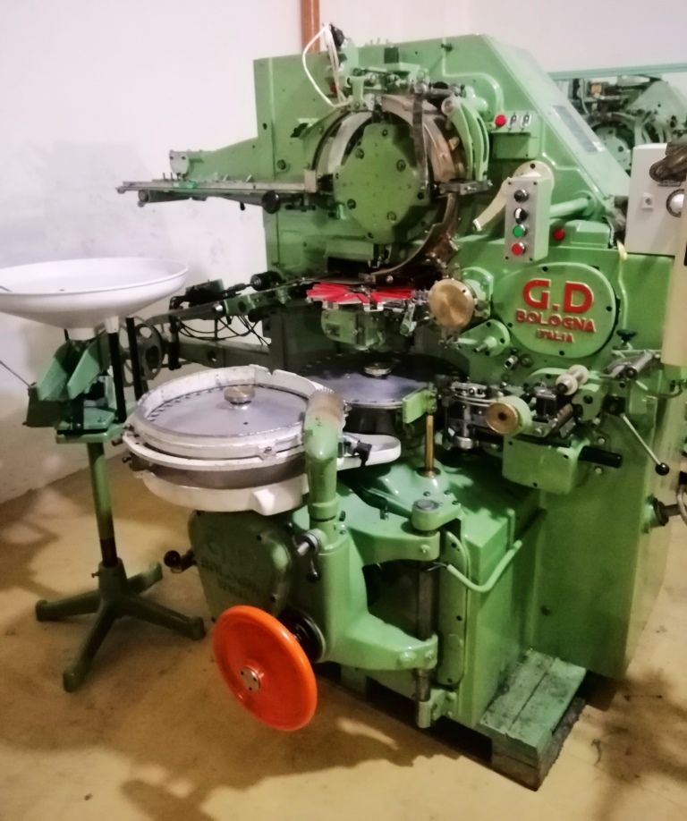 Gd 5000 B Halls Stick Pack Machine