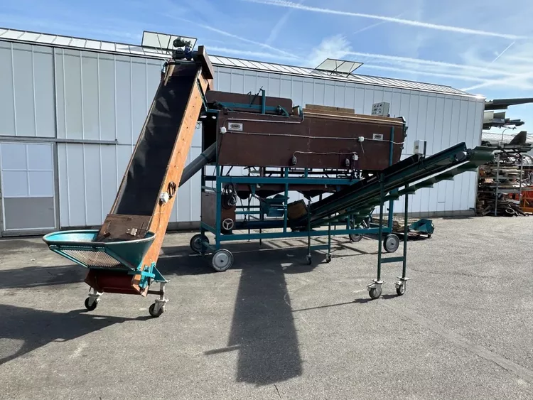 Demco potato sorting machine