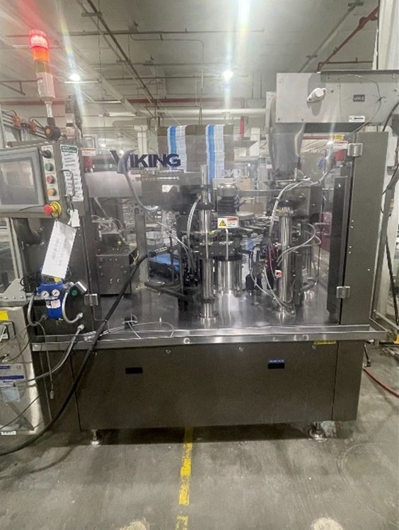 2 Masek, Viking 8S-285, Pre made pouch machine