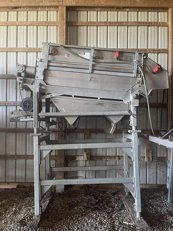A&K Series II Sweet Corn Husker