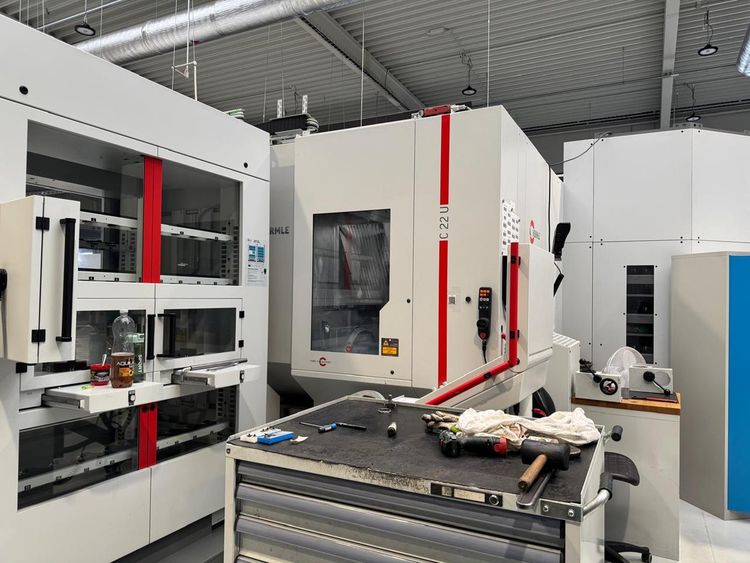 Hermle C 22 U 3 Axis