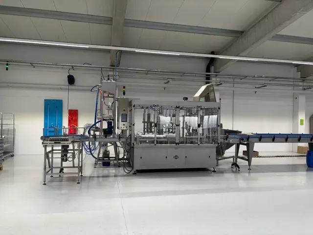 Alwid Superior12 HV/3PP, Vacuum Filler