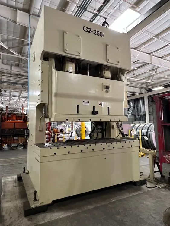 Stamtec G2-250  250 Ton