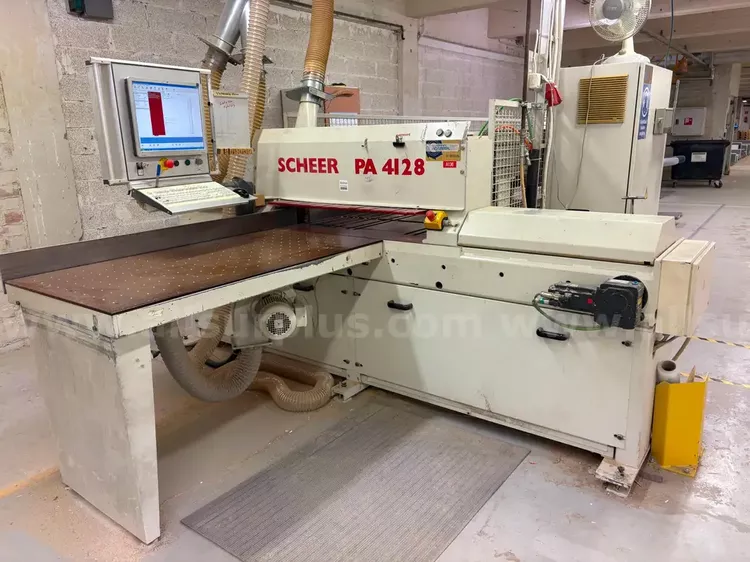 Woodworking & Kitchen Cabinet Equipment Auction from Novart