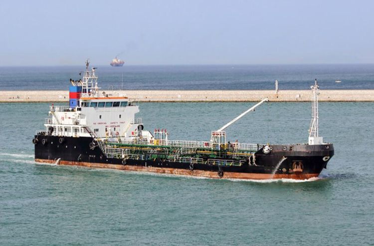 Giacalone  bunker tanker (Double Hull) Abt 2,800dwt