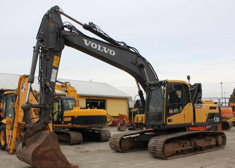 Volvo Ec 220 Dl Tracked Excavator