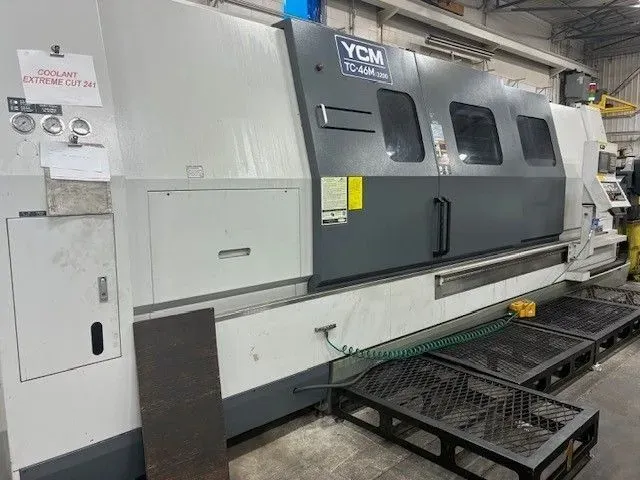 YCM FANUC YCM TXP 200 FS CNC Color Control 1,200 RPM TC-46M/3200  5 Axis
