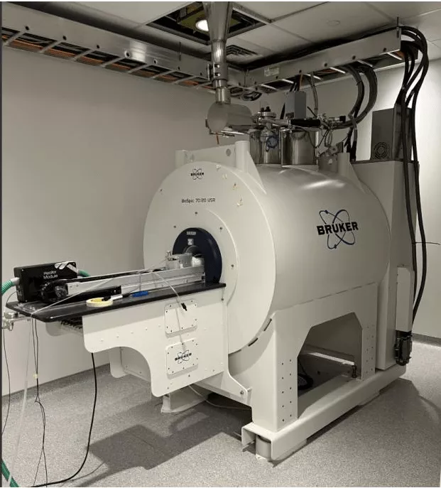 Bruker 70/20 USR
