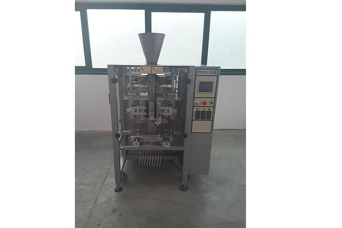 PACKAGING MACHINE
