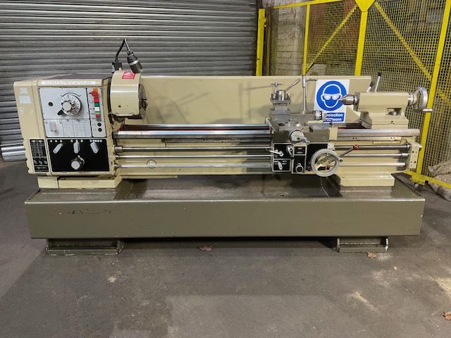 Harrison Gap Bed Centre Lathe. Ex MOD 2000 rpm M400