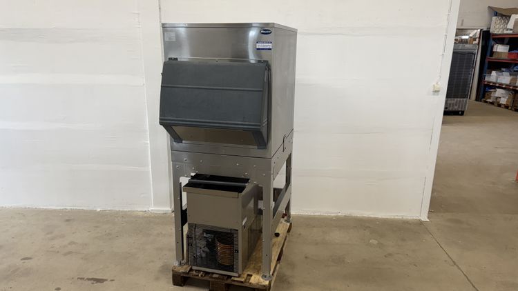 Follett Lits700SG  Ice machine