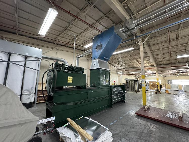 KMF Closed Door Baler