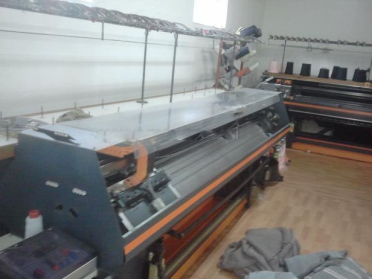 Universal MC-610, Flat knitting machine  7