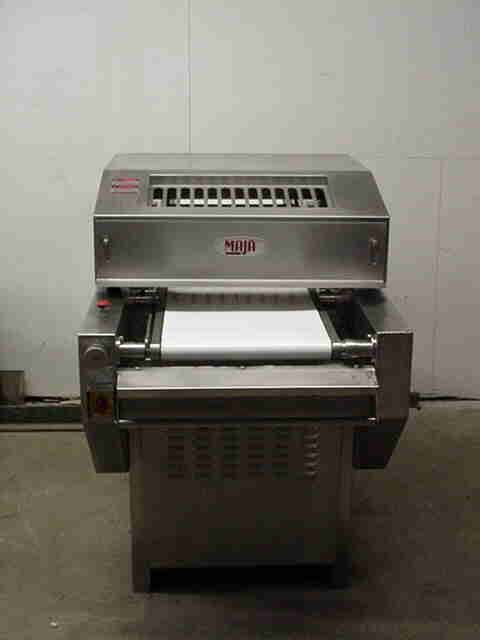 Maja VBA500A Skinning Machine