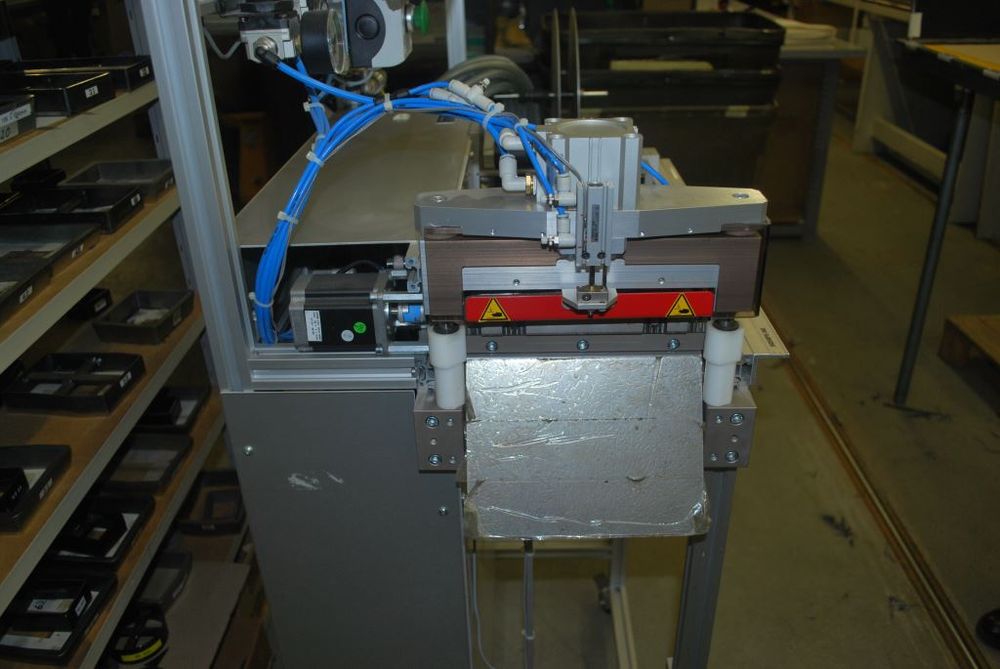 Others automatic cutting machine (cut into lengths) with electronic feed