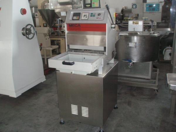 Mecaplastic MANUAL TRAY SEALER