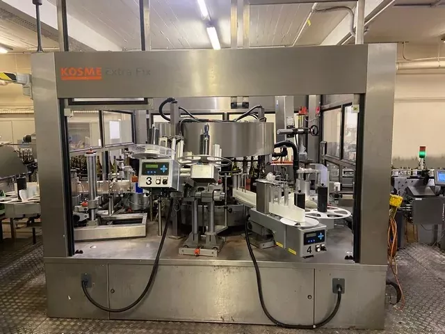 Kosme Extra Fix 1056, Labeler