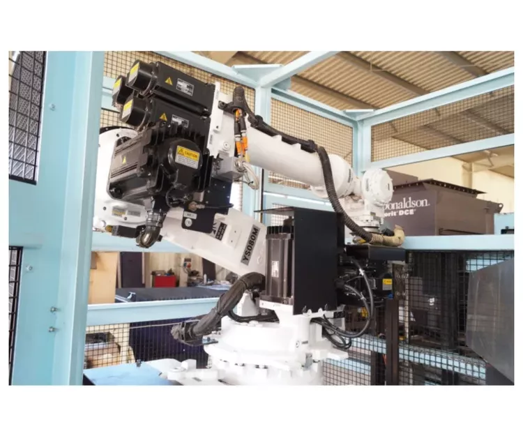 Hyundai YS080M 6 Axis 80 kg