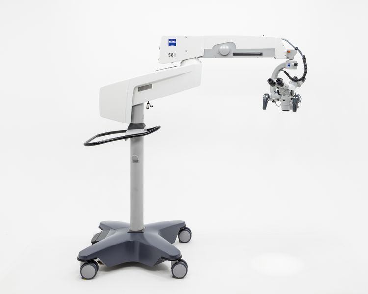 ZEISS OPMI Vario S88 Surgical Microscope