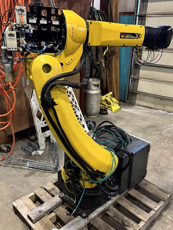 Fanuc M-20iD/25 Axes: 6 25 kg