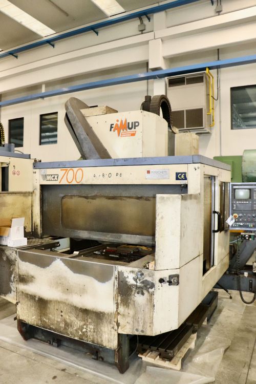 Famup MCX 700 CP(cambio pallet) 3 Axis