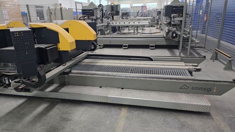 Emmegi Integra Q2 Complete line of PVC frames