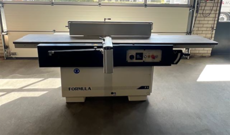 SCM Formula F1