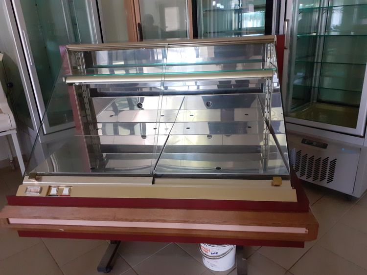 FORGEL CHOCOLATE DISPLAY CABINET