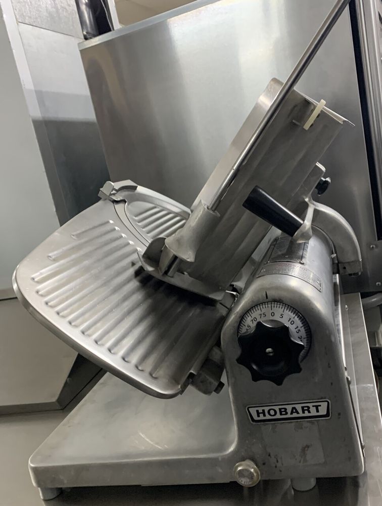 Hobart 1612E MANUAL SLICER