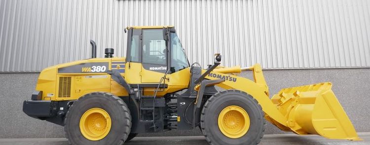 Komatsu WA380-7 Wheel Loader