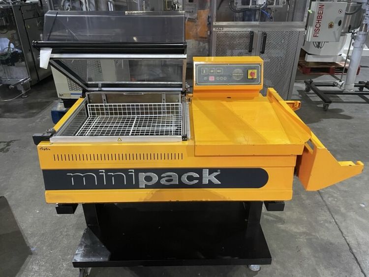 Minipack-Torre FM76 Heat Shrink Machine