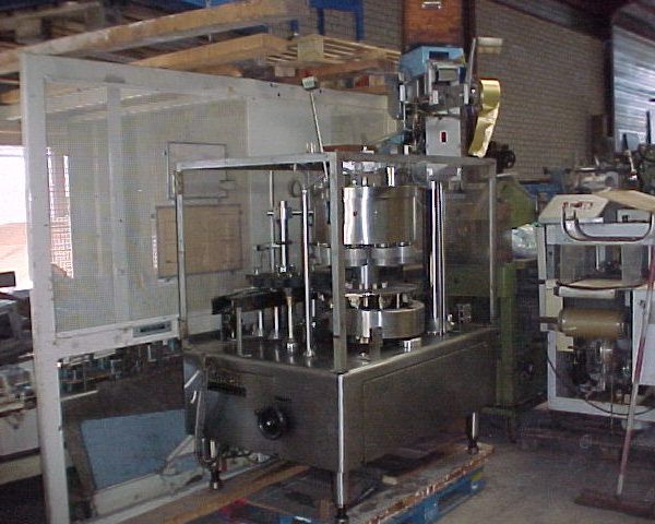 Fords 1200 SD Sealing machine