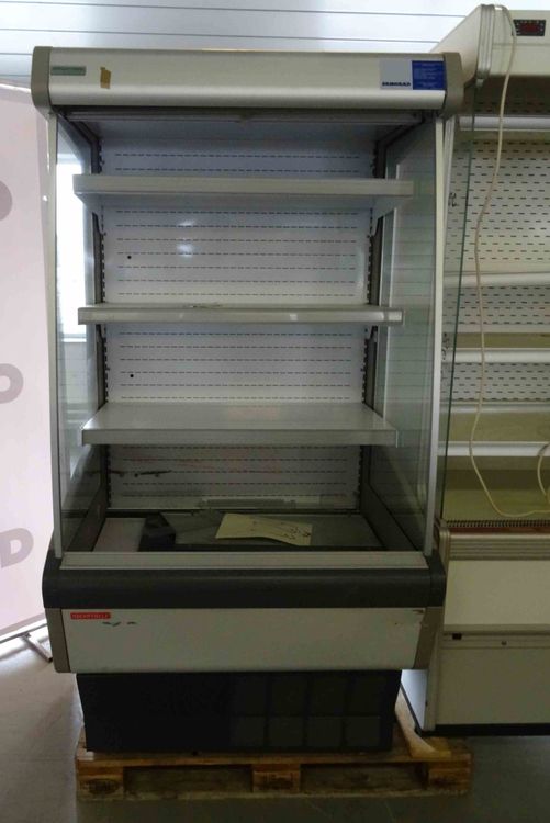 BANCO MINOR 2000, Showcase for cooling