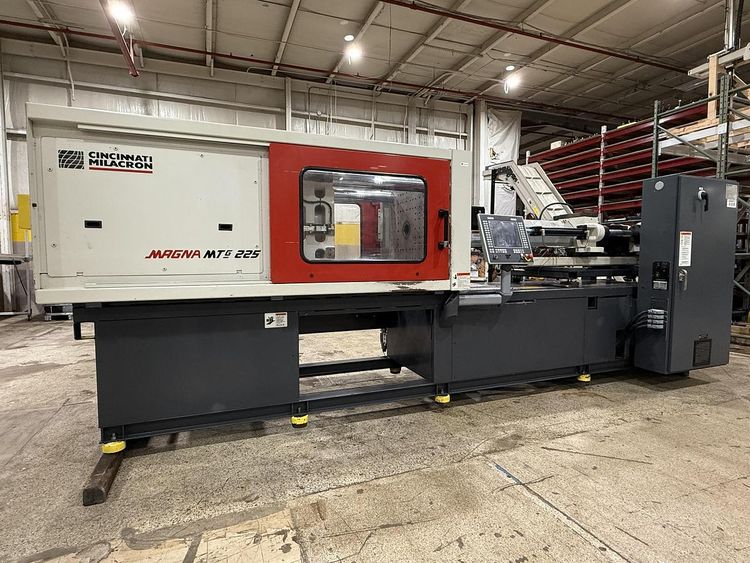 Cincinnati Milacron MT225 225 T