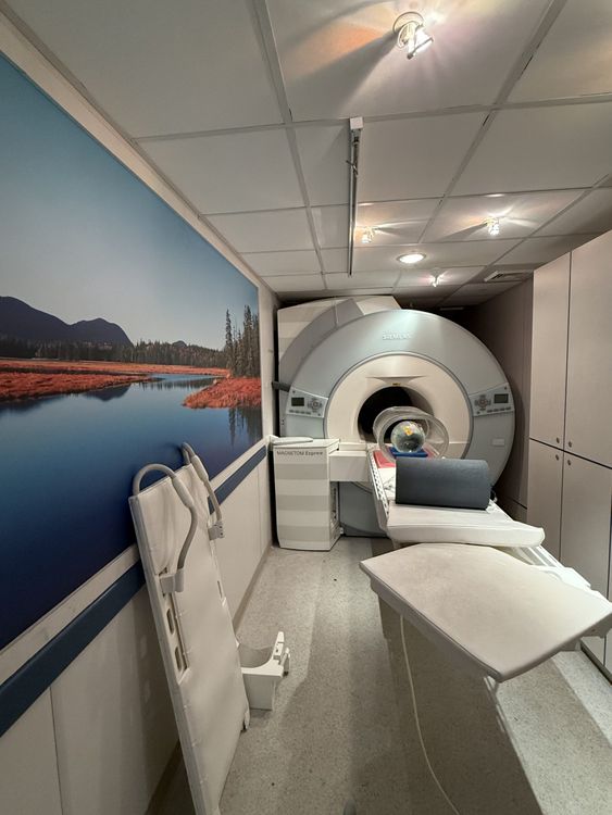 Siemens Espree 1.5T Mobile MRI